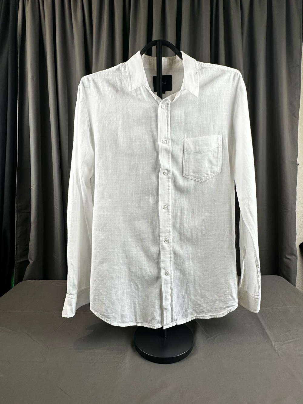 Rails White Long-Sleeve Button Front Shirt